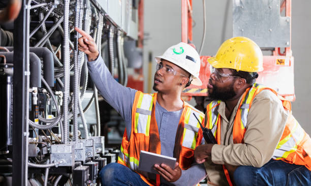 Best Affordable Electrician  in Forsyth, MO